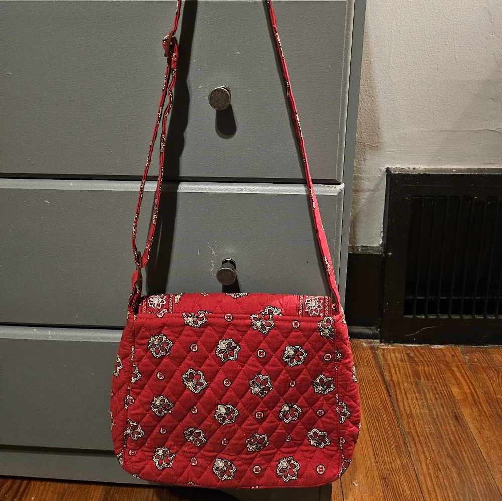 VERA Bradley Red Bandana Crossbody Purse